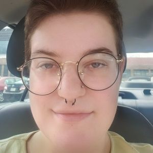 Meet your Posher, Eryn